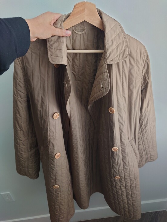 MaxMara Jackets & Blazers - MAX MARA Weekend Quilted Lightweight Trench Tan Neutral Lightweight Coat Sz 10